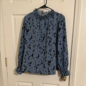 SHEIN Blue and Black Ruffled Puff Sleeve Blouse